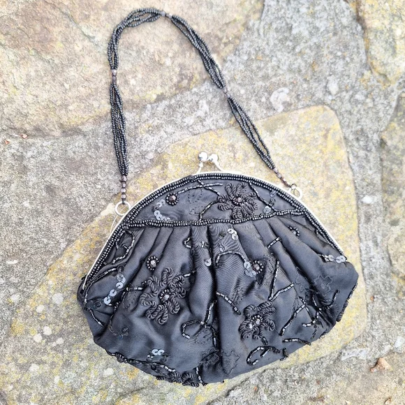 Beaded Mini Bag Black Sequin Kisslock Le Regale Classic Vintage Satin Purse - Picture 9 of 15